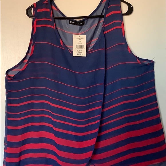 Fashion to Figure Tops - Fashion to Figure Sleeveless Lightweight Top - Size 2x